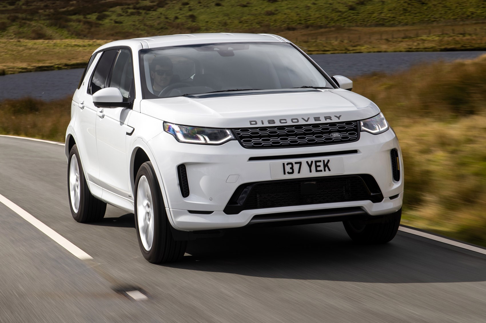 2023 Land Rover Discovery Sport hybrid review | CAR Magazine