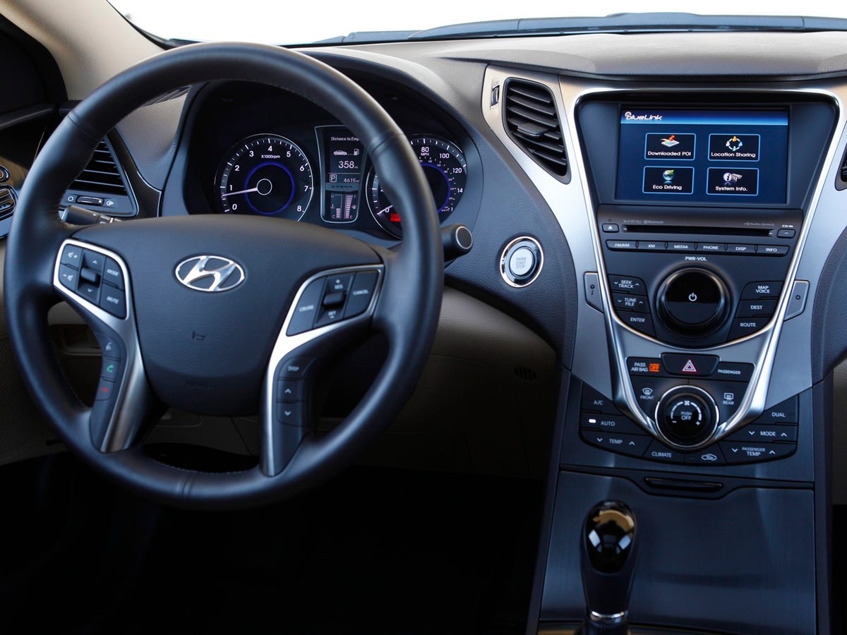 2012 Hyundai Azera review: 2012 Hyundai Azera - CNET