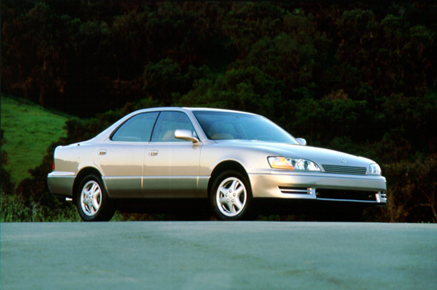 1992 - 1996 Lexus ES 300 [Second (2nd) Generation] - Lexus USA Newsroom