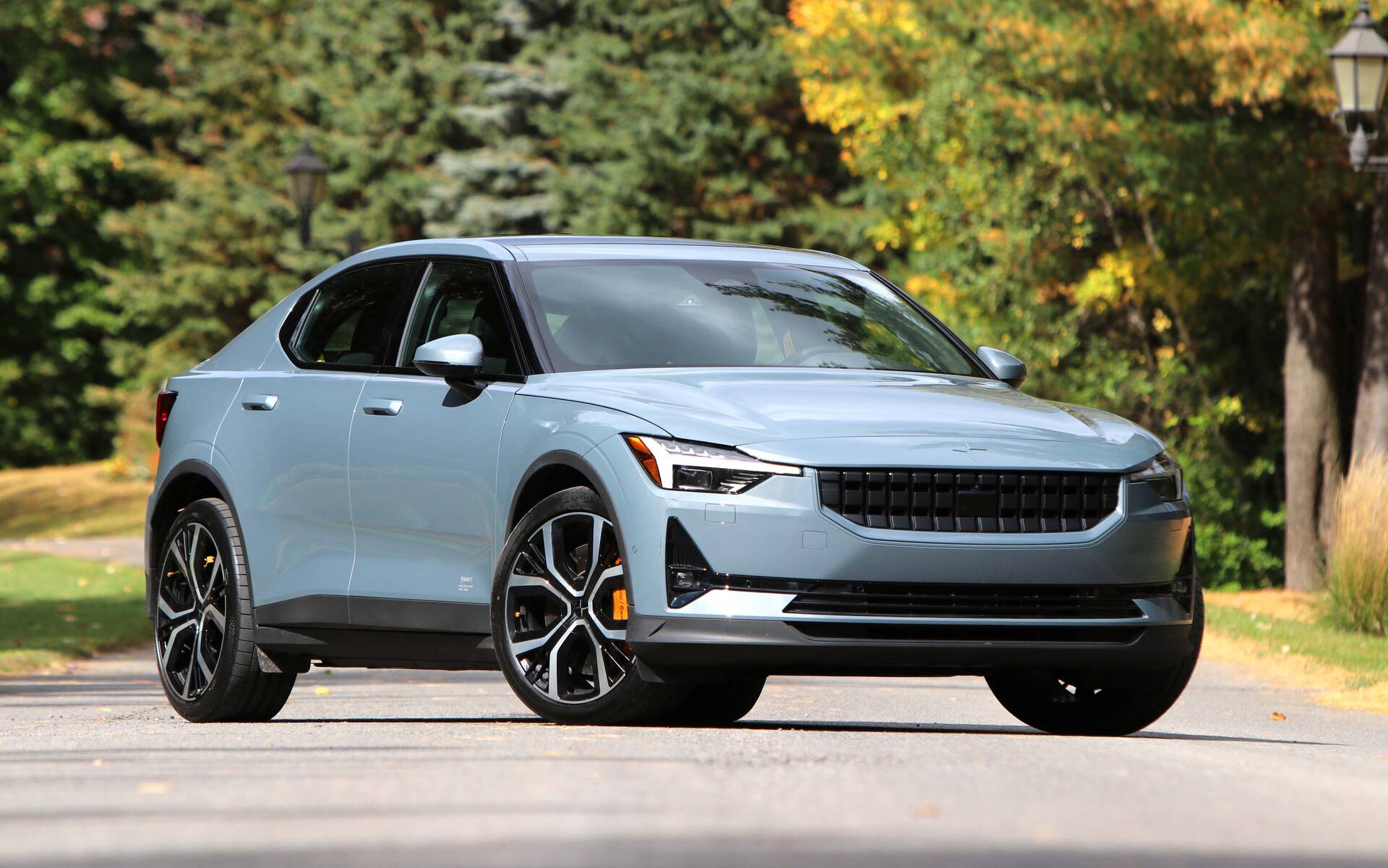 2021 Polestar 2: Is 2 Better Than 3? - The Car Guide