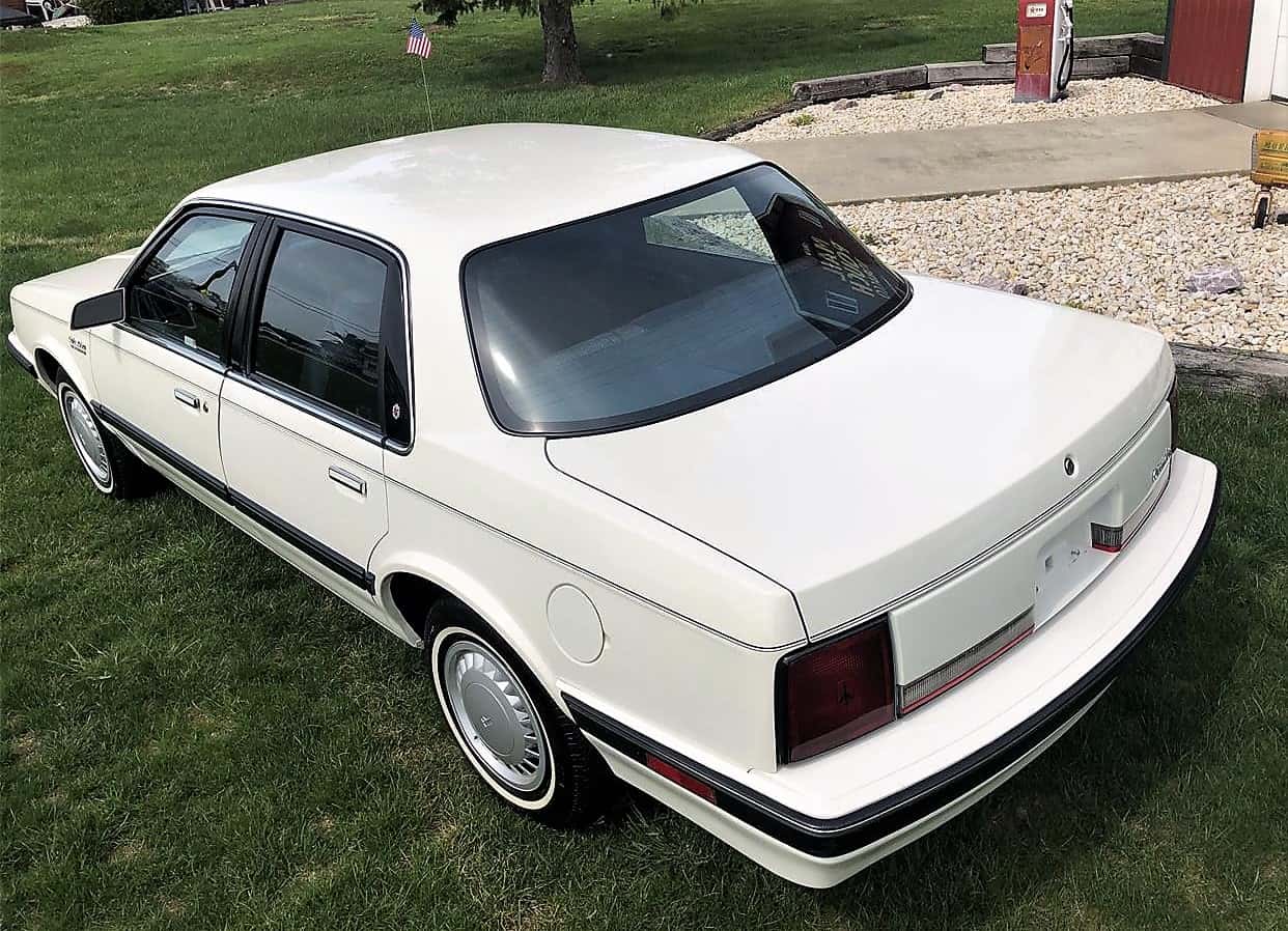 Pick of the Day: 1990 Oldsmobile Cutlass Ciera remarkably preserved