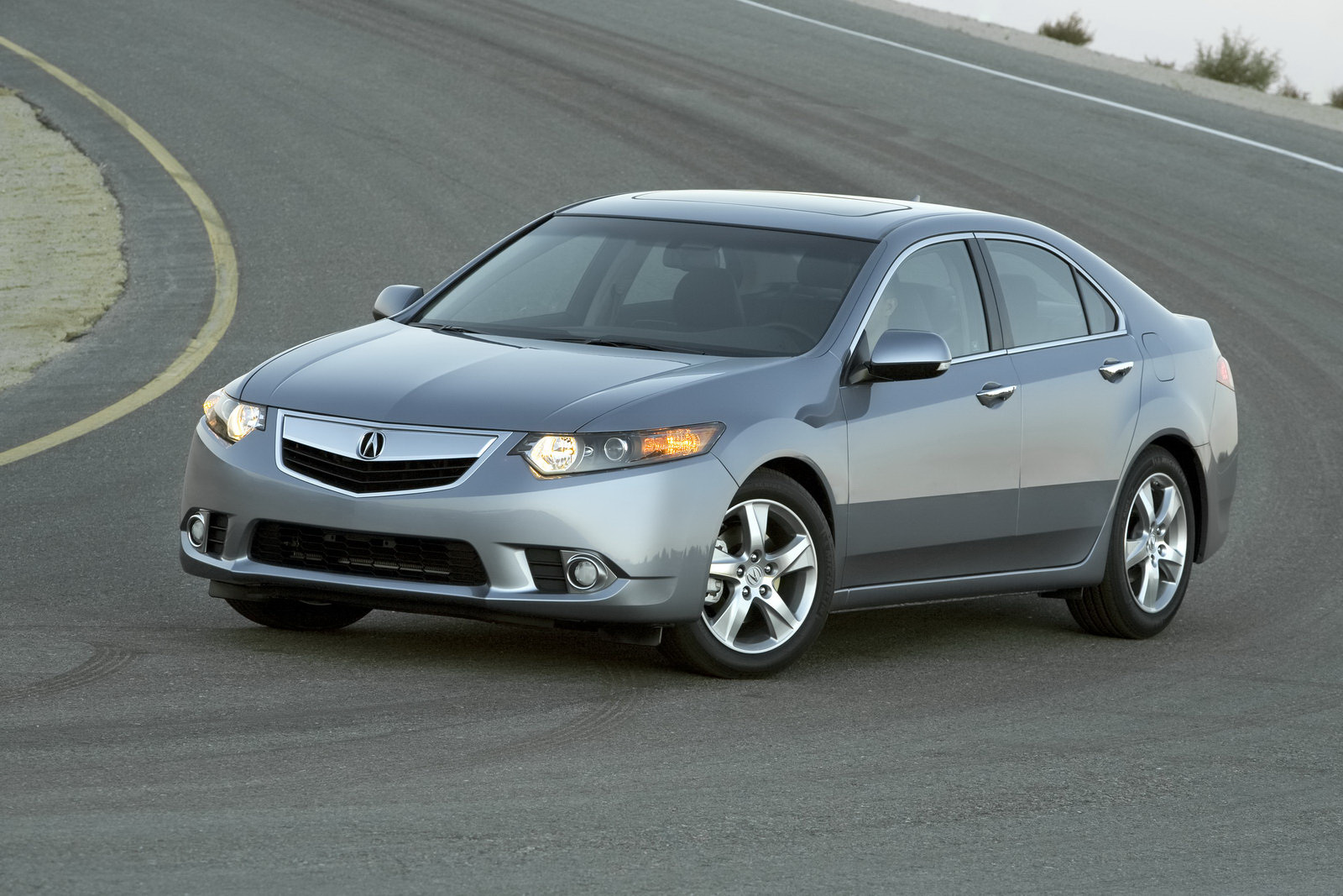 LA Show Preview: Acura freshens up 2011 TSX Sedan | Carscoops
