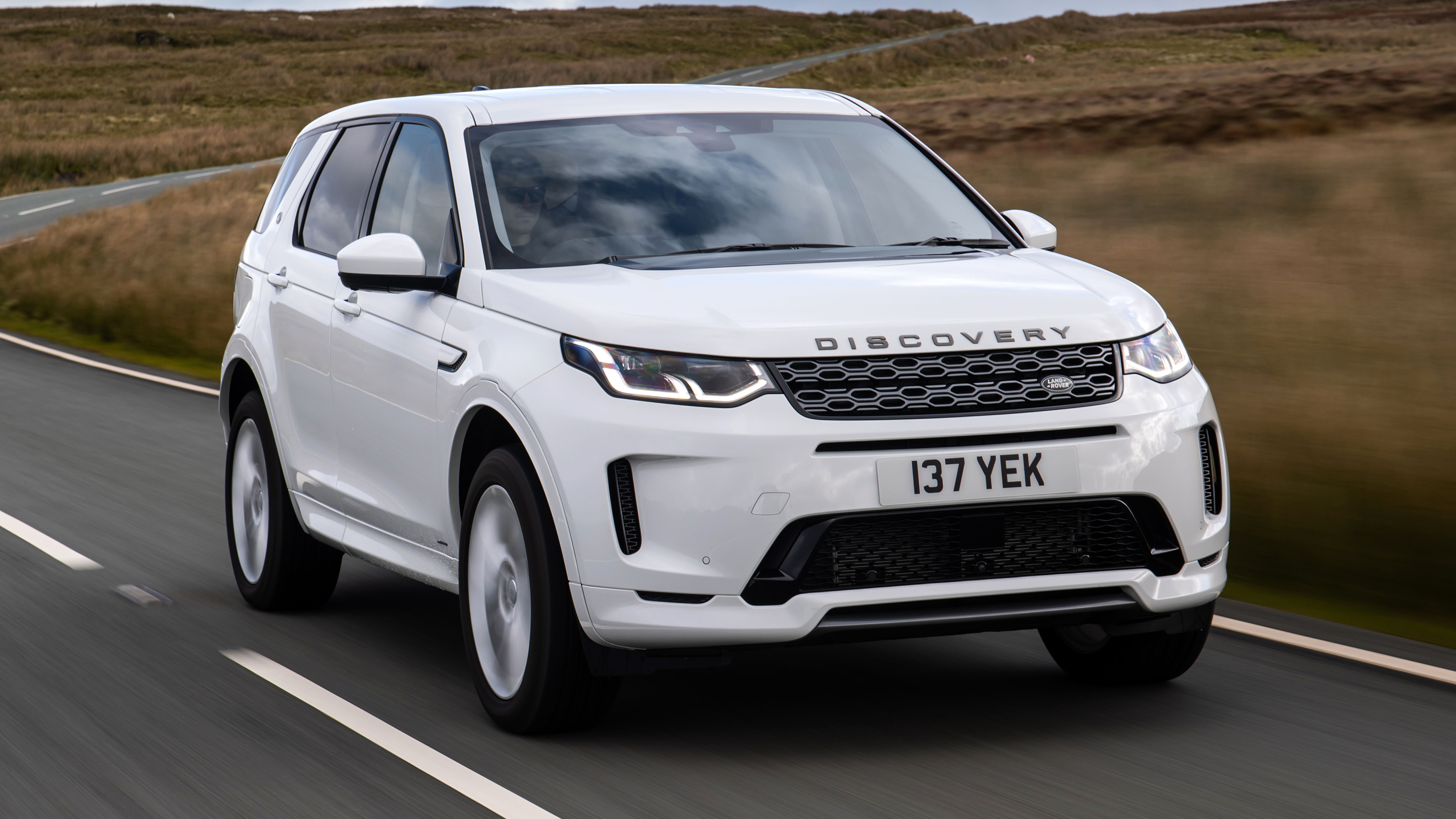 Land Rover Discovery Sport Review 2023 | Top Gear
