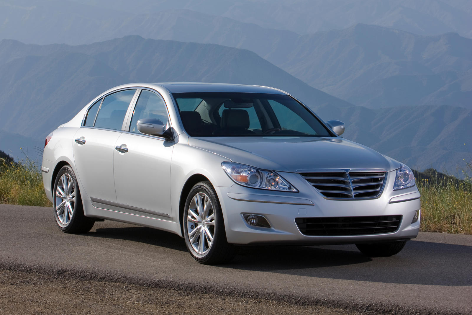 2010 Hyundai Genesis: Review, Trims, Specs, Price, New Interior Features,  Exterior Design, and Specifications | CarBuzz