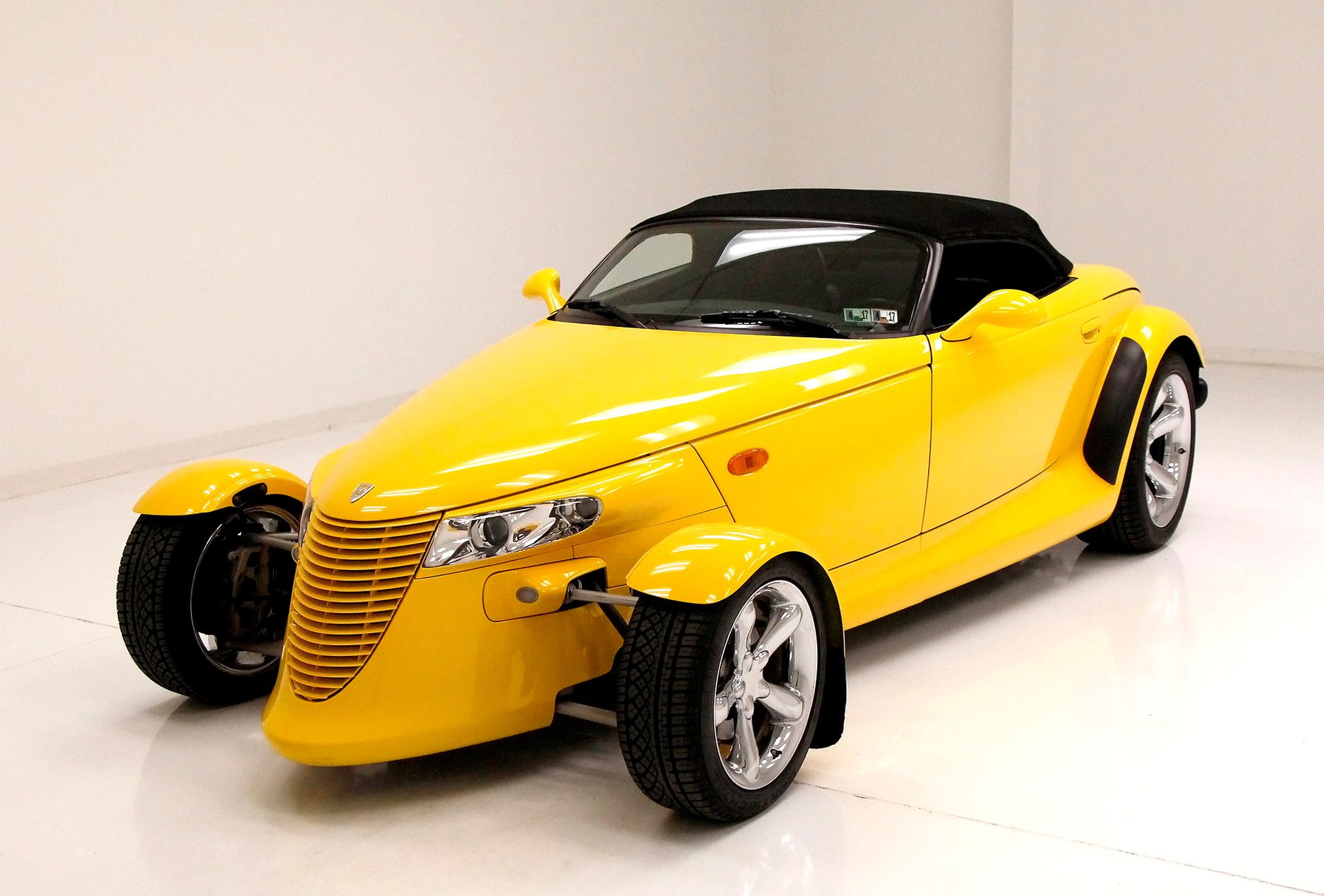 2000 Plymouth Prowler | Classic Auto Mall