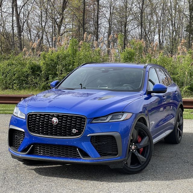 2022 Jaguar F-Pace SVR Review: Long in the Tooth, Still Has Big Fangs