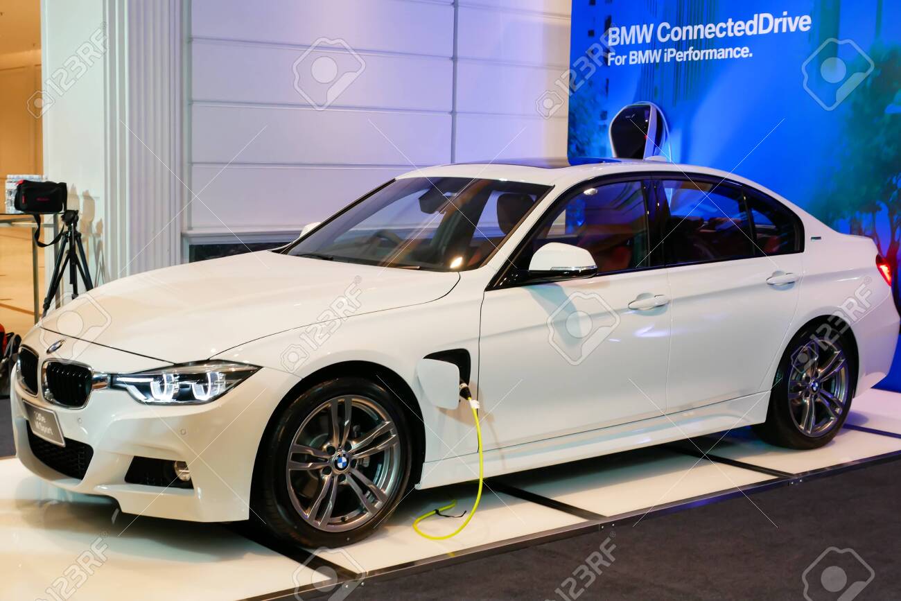 BANGKOK, THAILAND - JUNE 8, 2018: BMW 330e M Sport Has Been Unveiled To Use  With ConnectedDrive Mobile Application In Bangkok, Thailand. Stock Photo,  Picture And Royalty Free Image. Image 119859887.