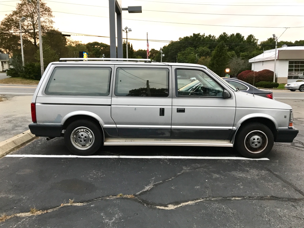 Curbside Classic: 1990 Plymouth Grand Voyager LE – Chrysler Rides The  Fantastic Voyage | Curbside Classic
