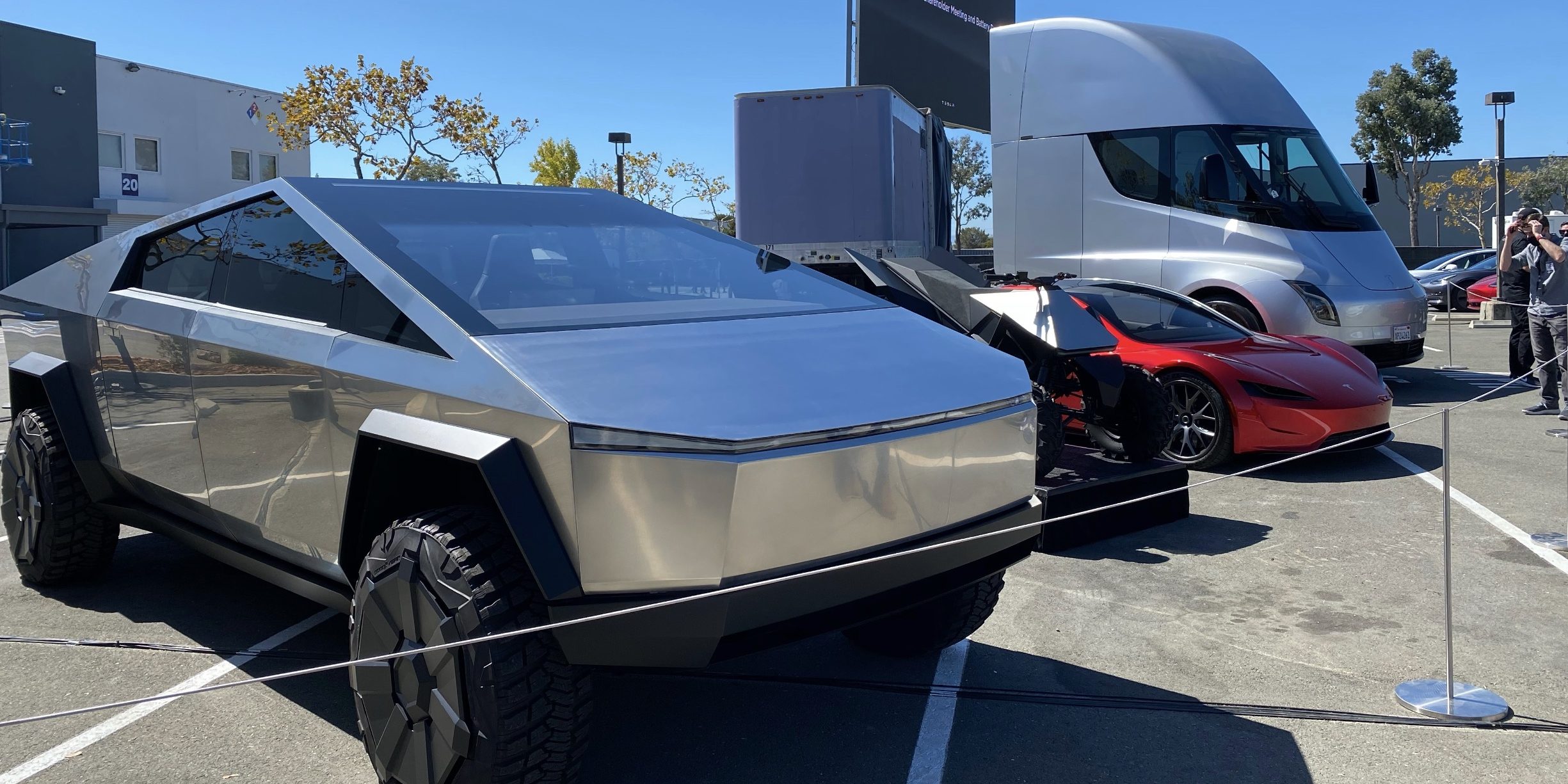 Tesla Roadster and Cybertruck are most popular EVs by search despite delays  | Electrek