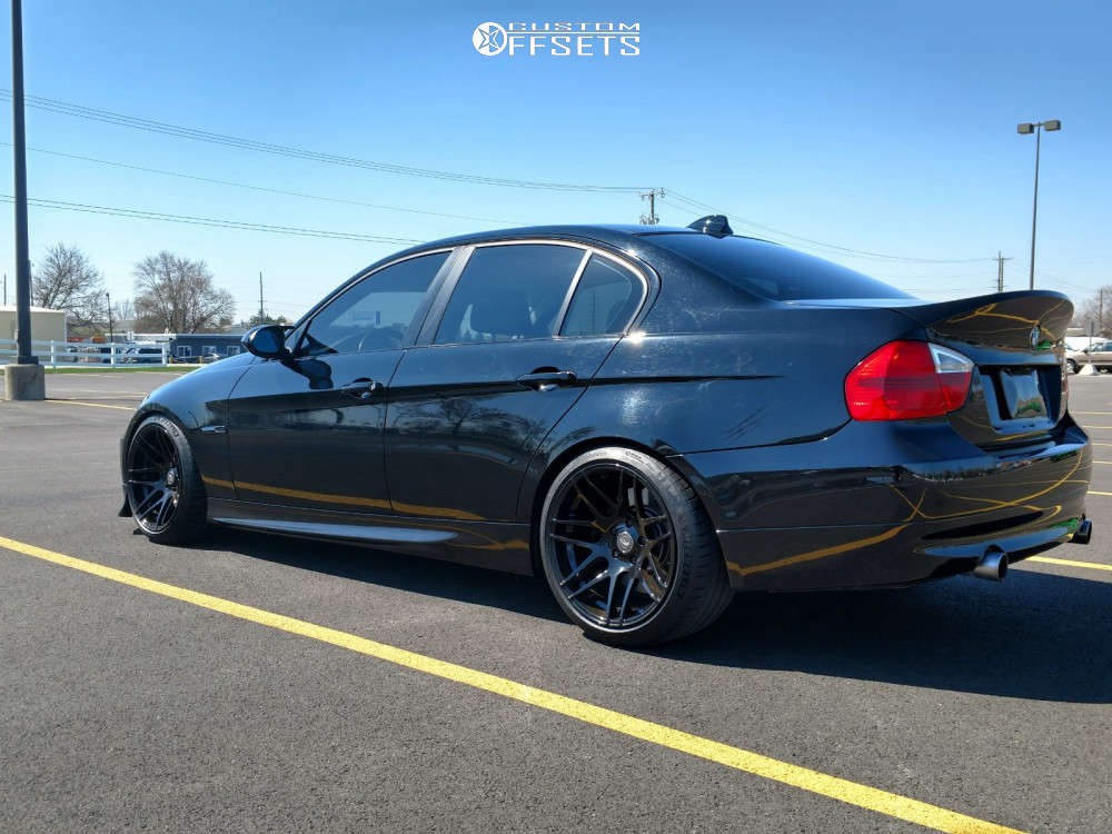 2007 BMW 335i with 18x9.5 22 Forgestar F14 and 235/40R18 Michelin Pilot  Sport 4 S and Coilovers | Custom Offsets