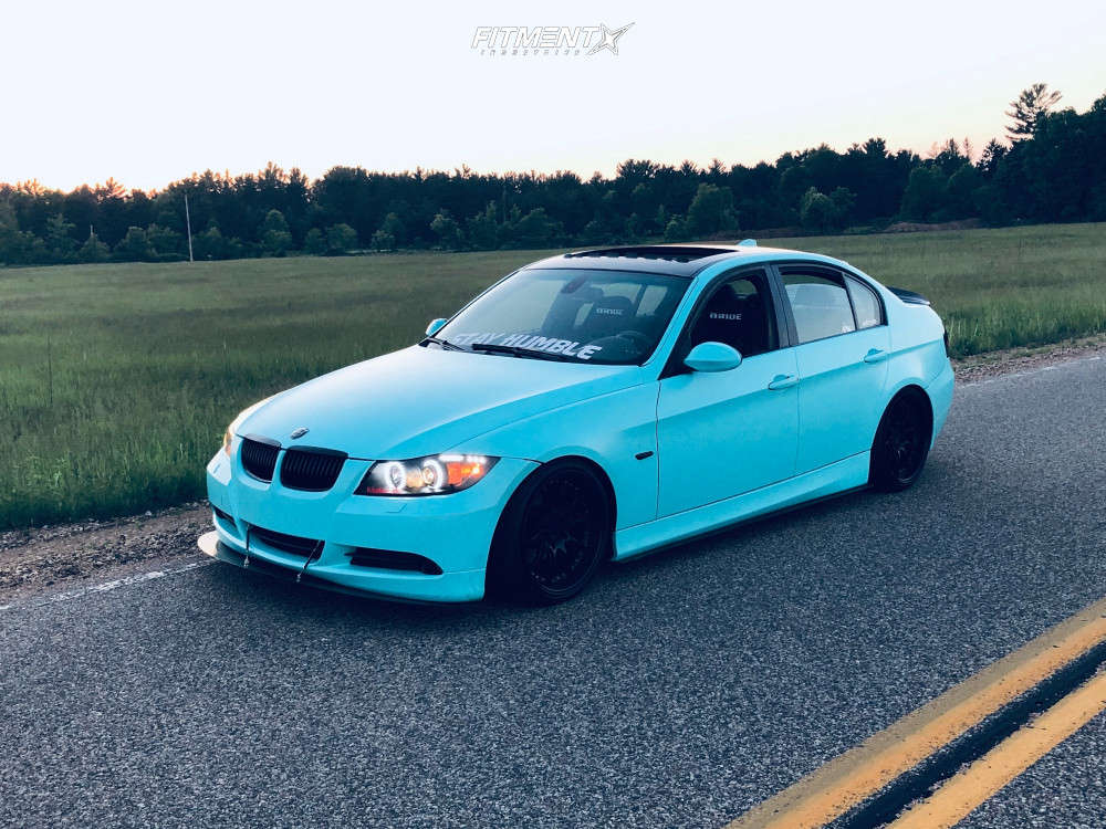 2007 BMW 328xi Base with 18x9.5 Aodhan Ds07 and Achilles 225x35 on  Coilovers | 783211 | Fitment Industries