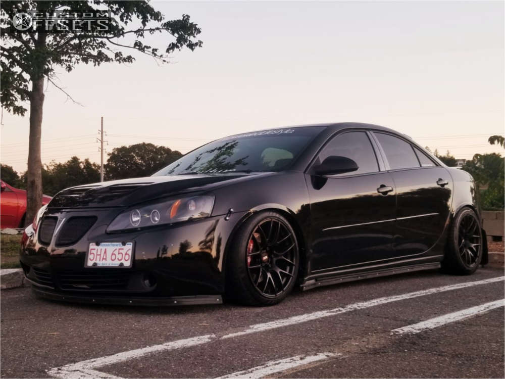 2007 Pontiac G6 with 18x8.75 33 XXR 530 and 215/40R18 Nankang NS-20 and  Coilovers | Custom Offsets