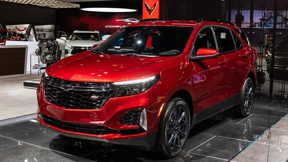 2021 Chevy Equinox gets a nip, a tuck and a new RS trim - CNET