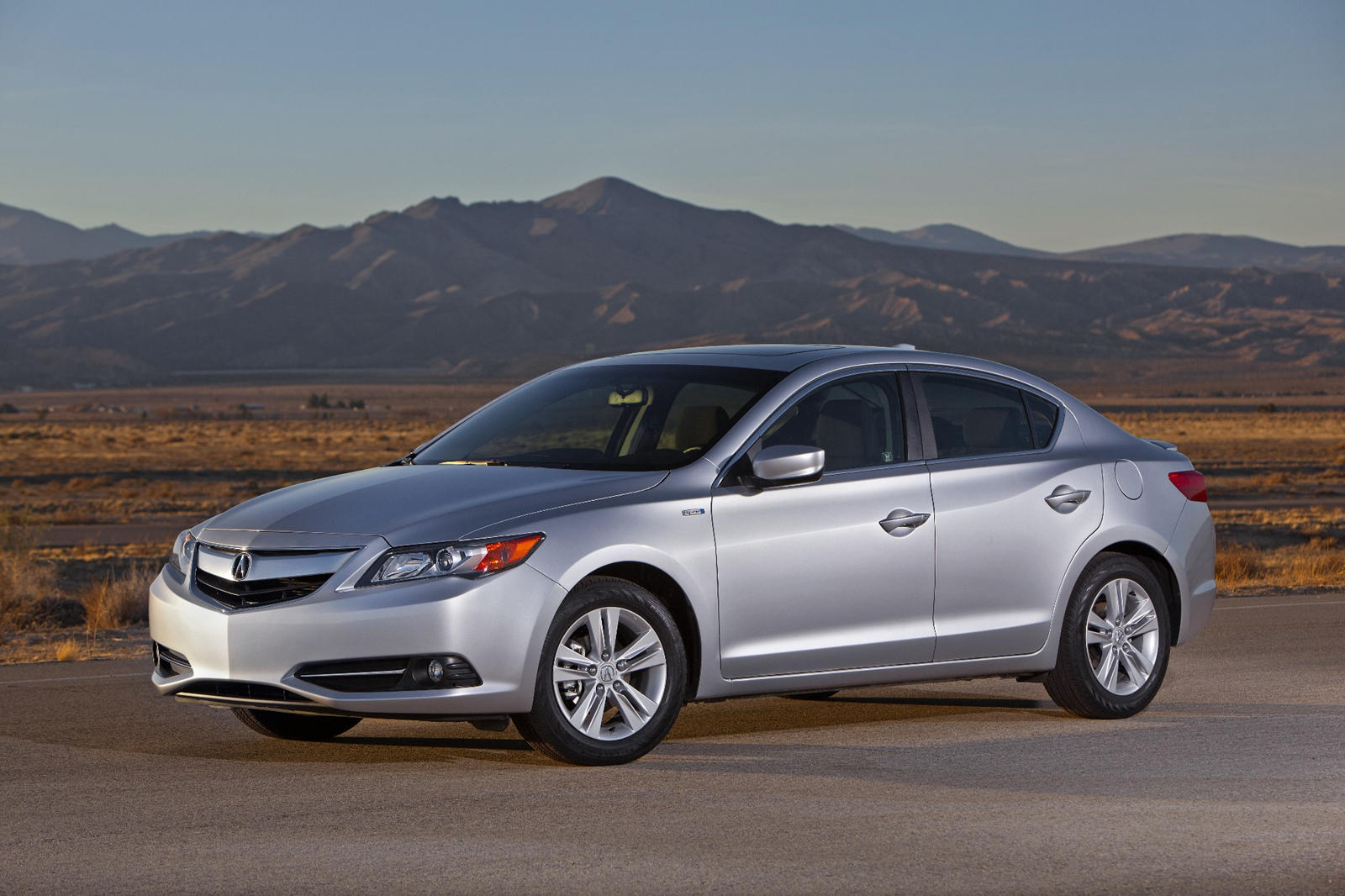 2013 Acura ILX Hybrid: Review, Trims, Specs, Price, New Interior Features,  Exterior Design, and Specifications | CarBuzz