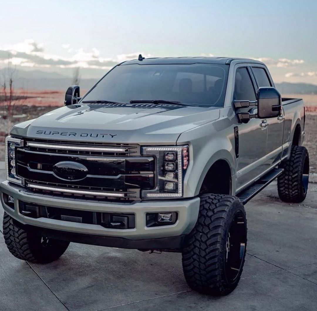 Lifted Ford F250 Super Duty on 35s | Ford super duty trucks, Super duty  trucks, Ford super duty