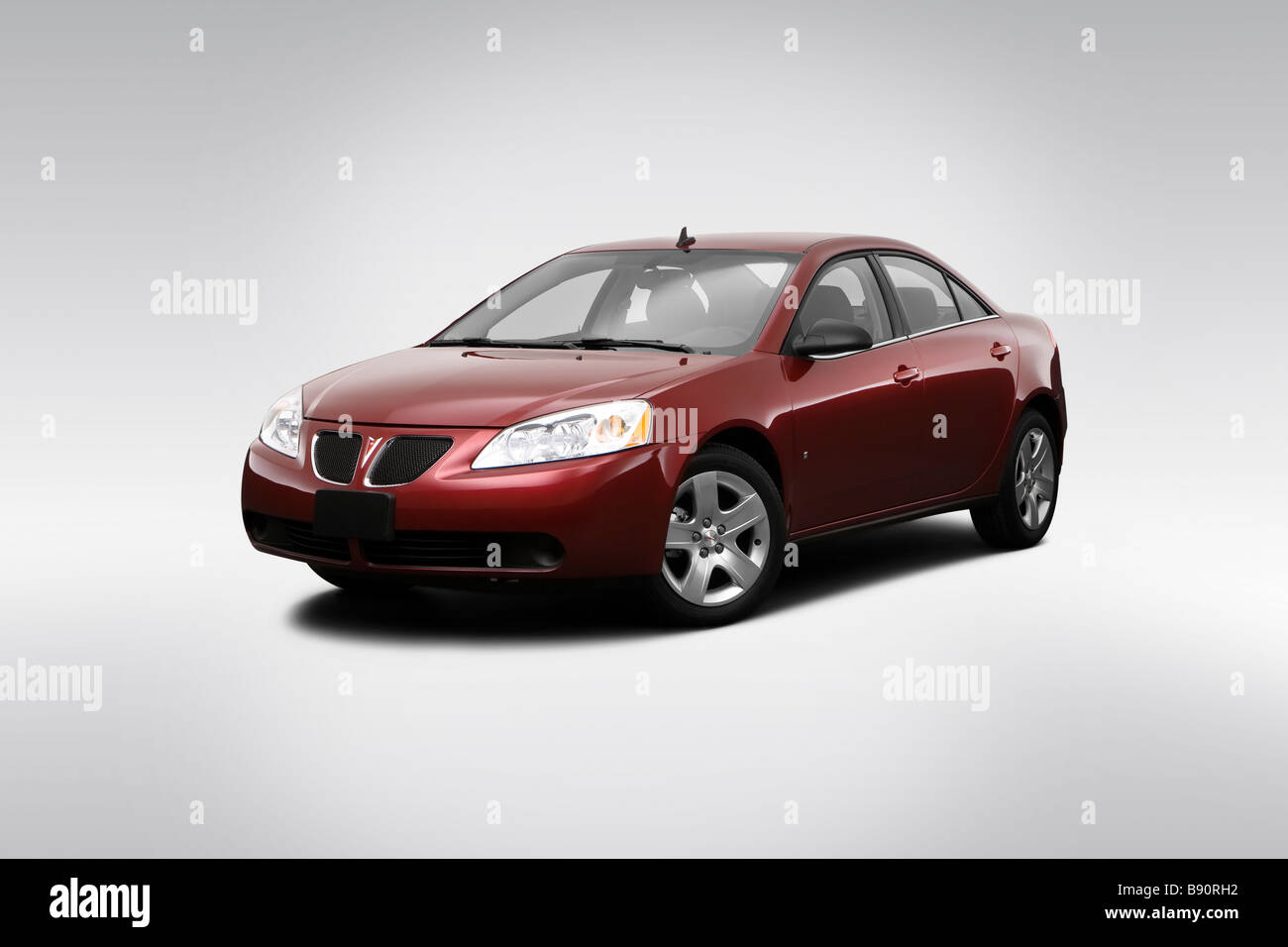 2009 Pontiac G6 in Red - Front angle view Stock Photo - Alamy