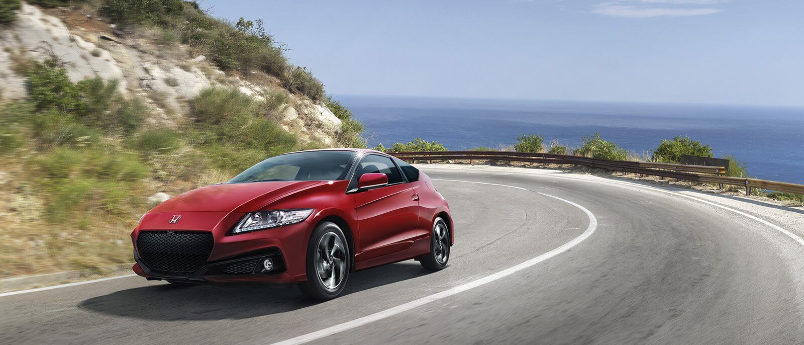 Luxury Meets Power in the New 2016 Honda CR-Z