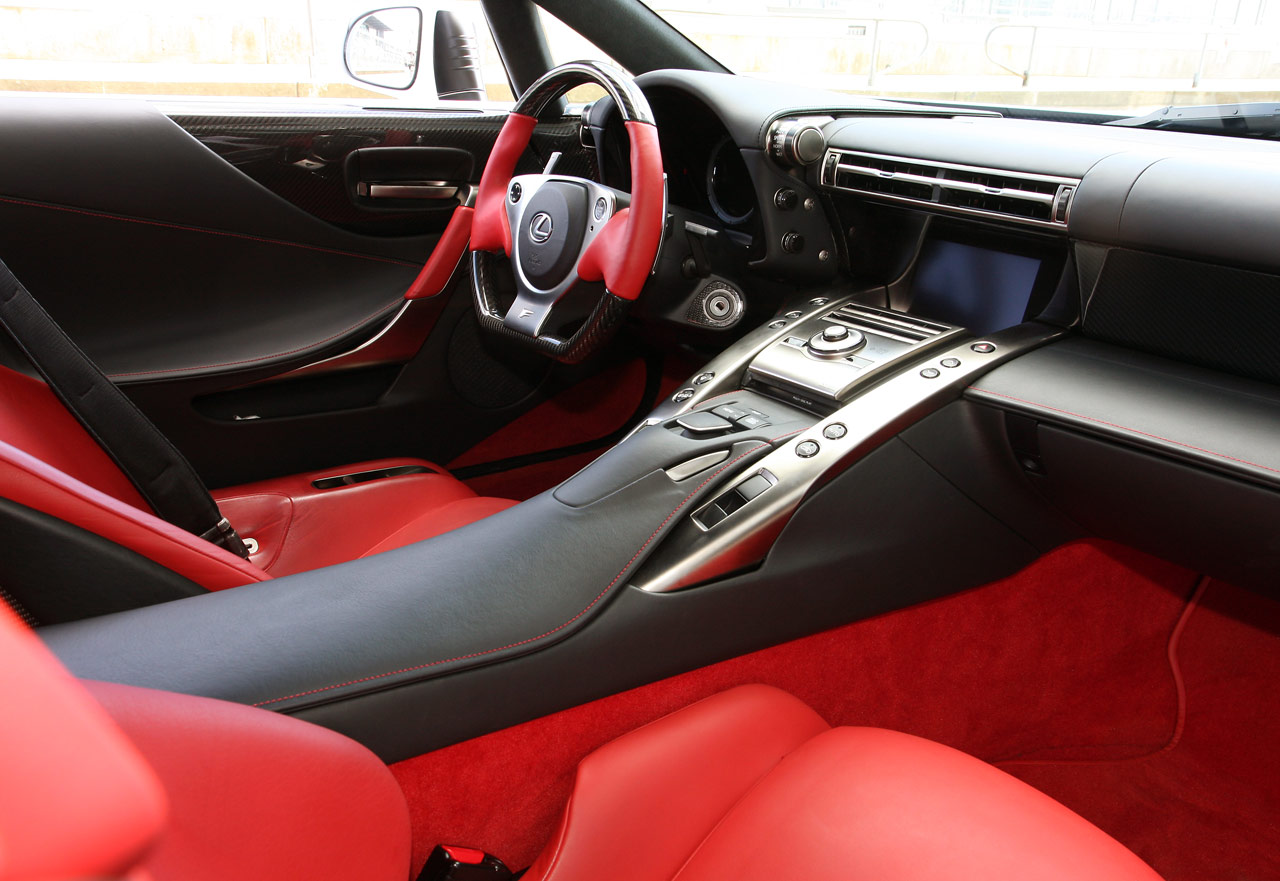 Lexus LFA Interior - Car Body Design