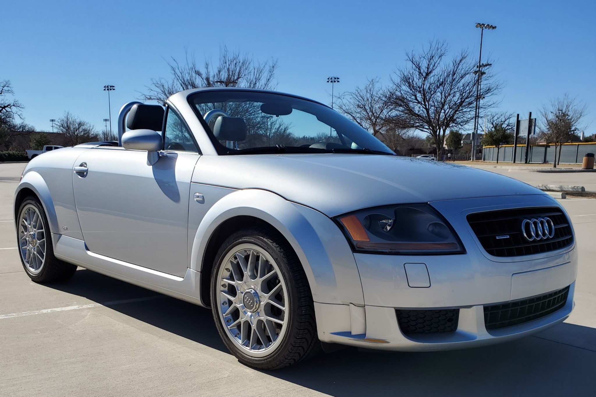 No Reserve: 50k-Mile 2004 Audi TT 3.2 Roadster Quattro for sale on BaT  Auctions - sold for $15,500 on February 17, 2022 (Lot #66,039) | Bring a  Trailer