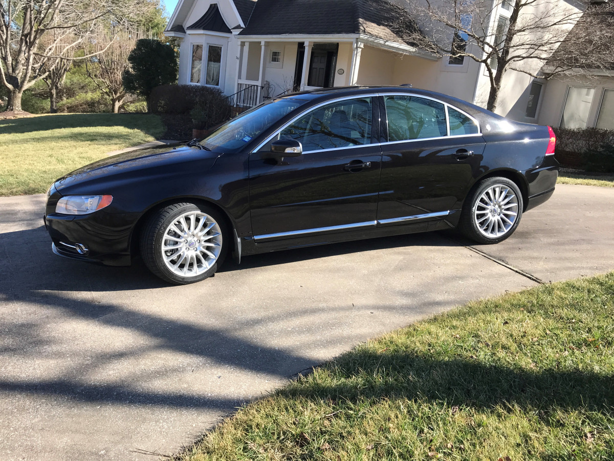 COAL: #35 2010 Volvo S80 V8 – For the Swedish CEO | Curbside Classic