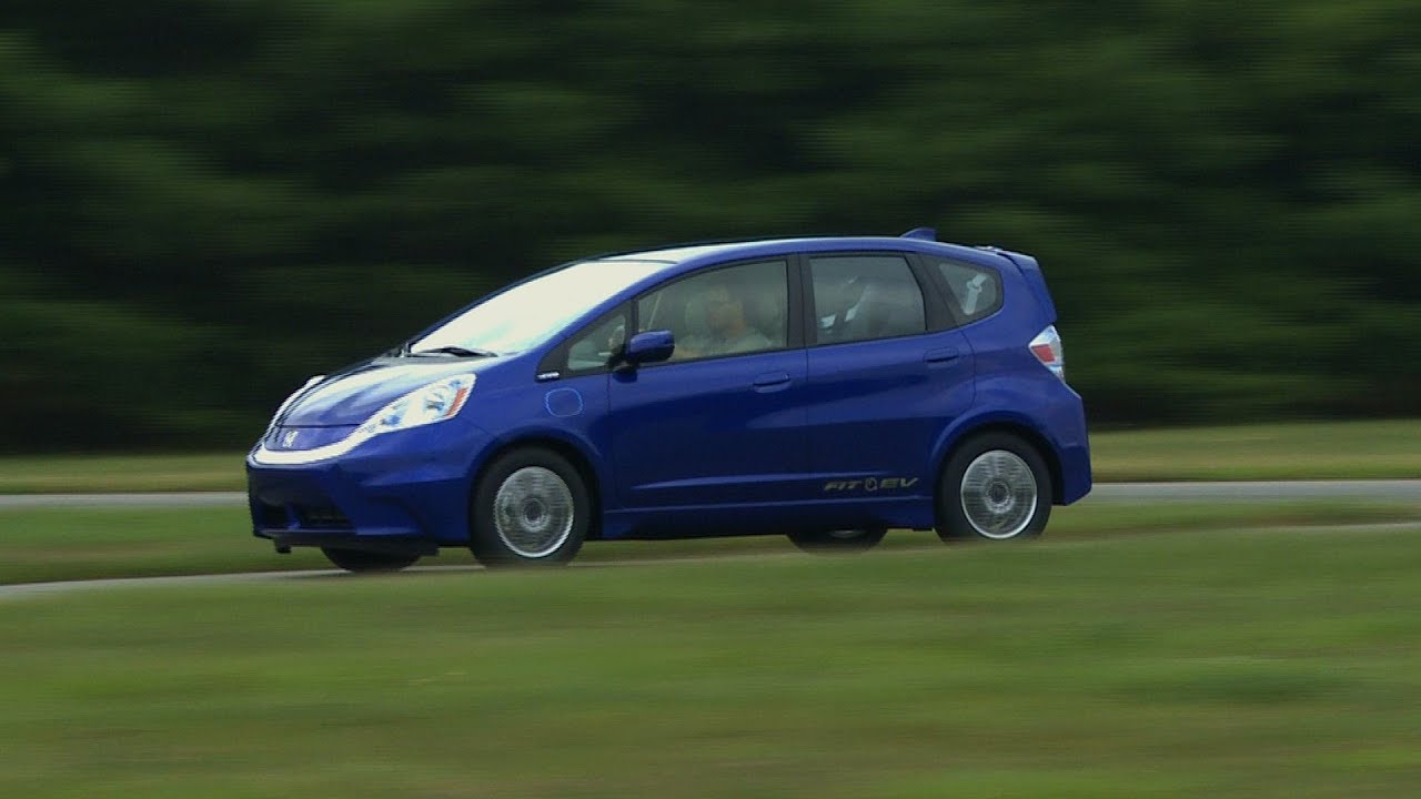 Honda Fit EV first drive | Consumer Reports - YouTube