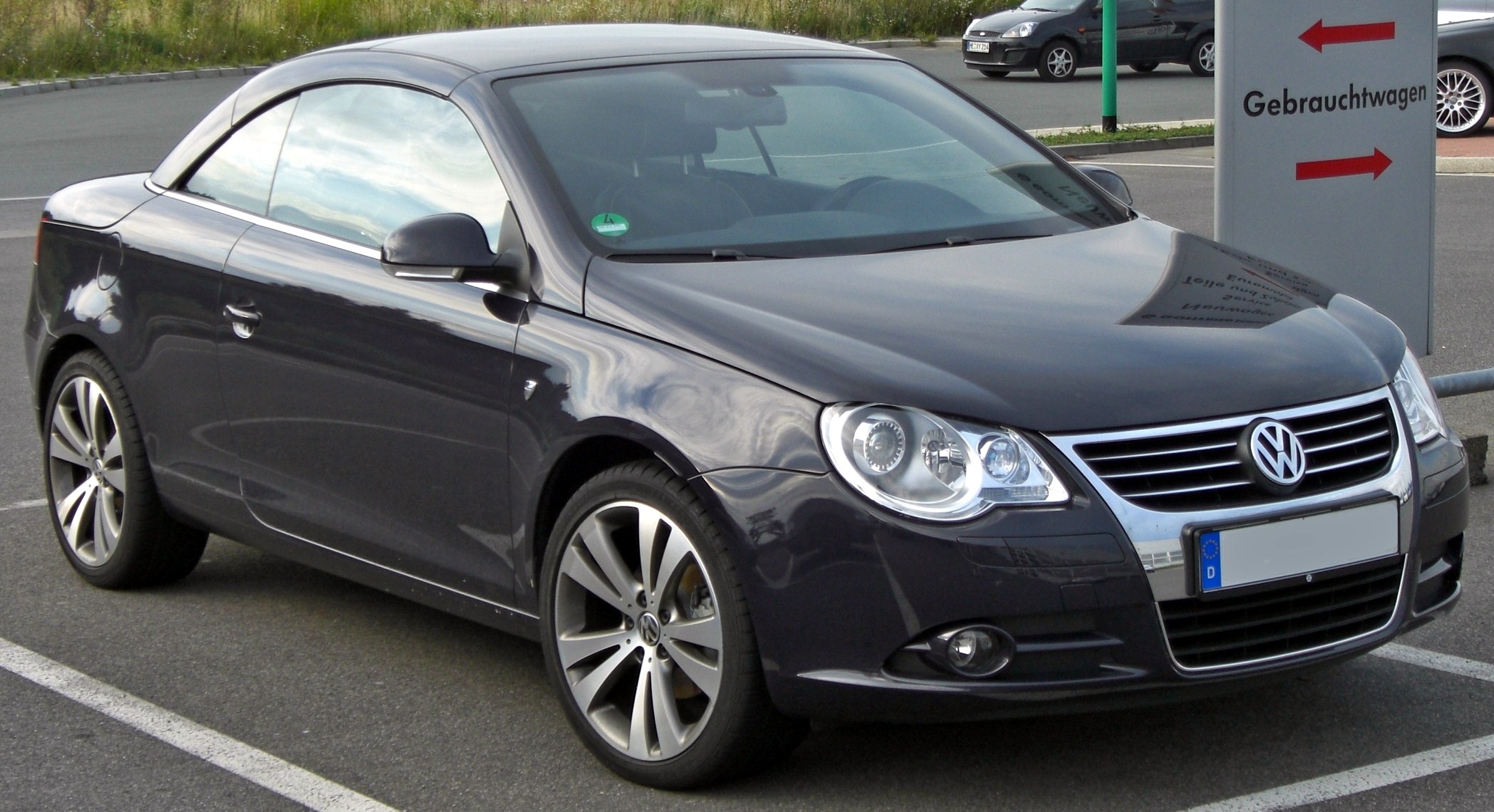 File:VW Eos front-3.JPG - Wikimedia Commons