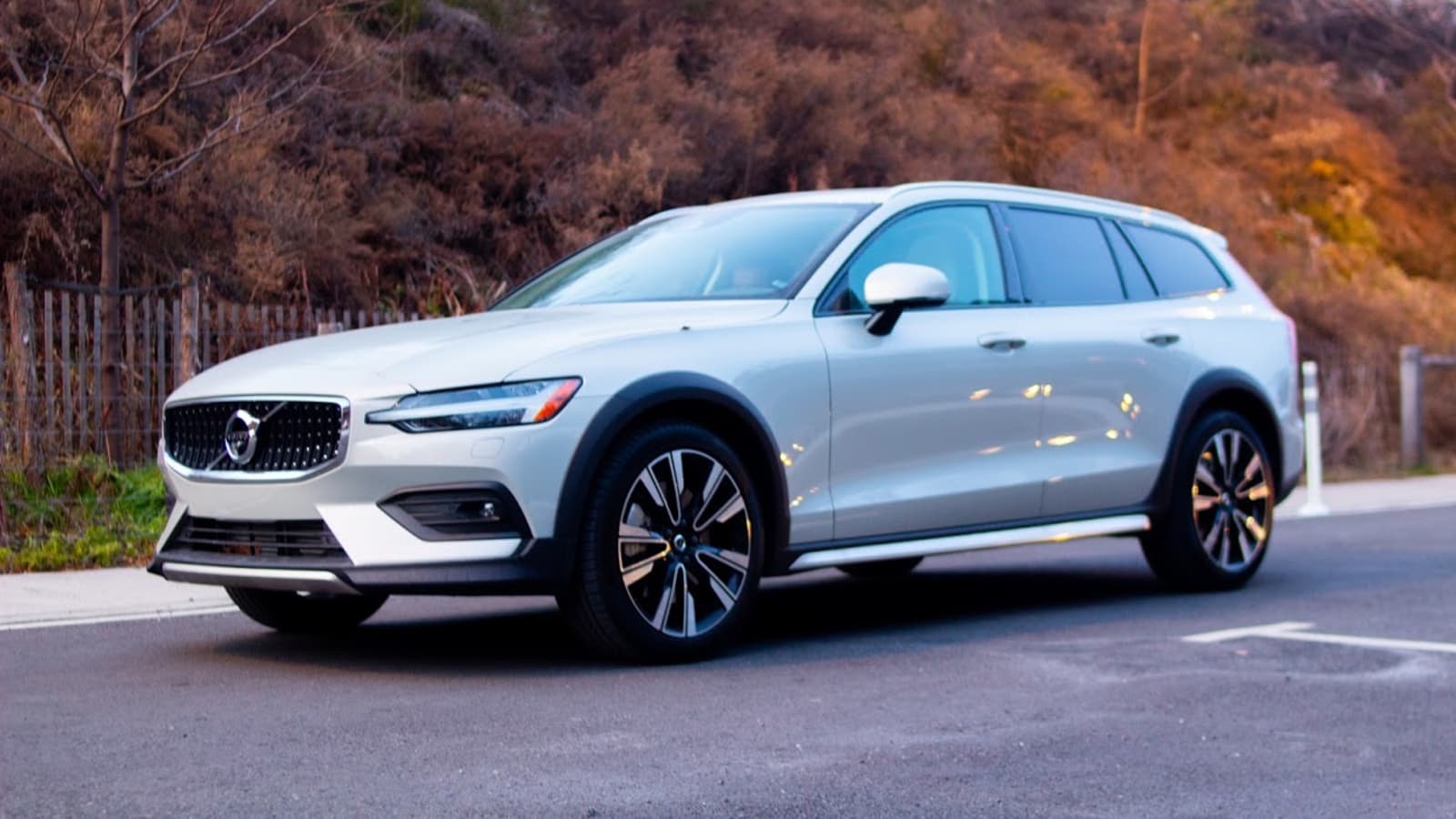 Review: Volvo's V60 Cross Country is the best luxury crossover