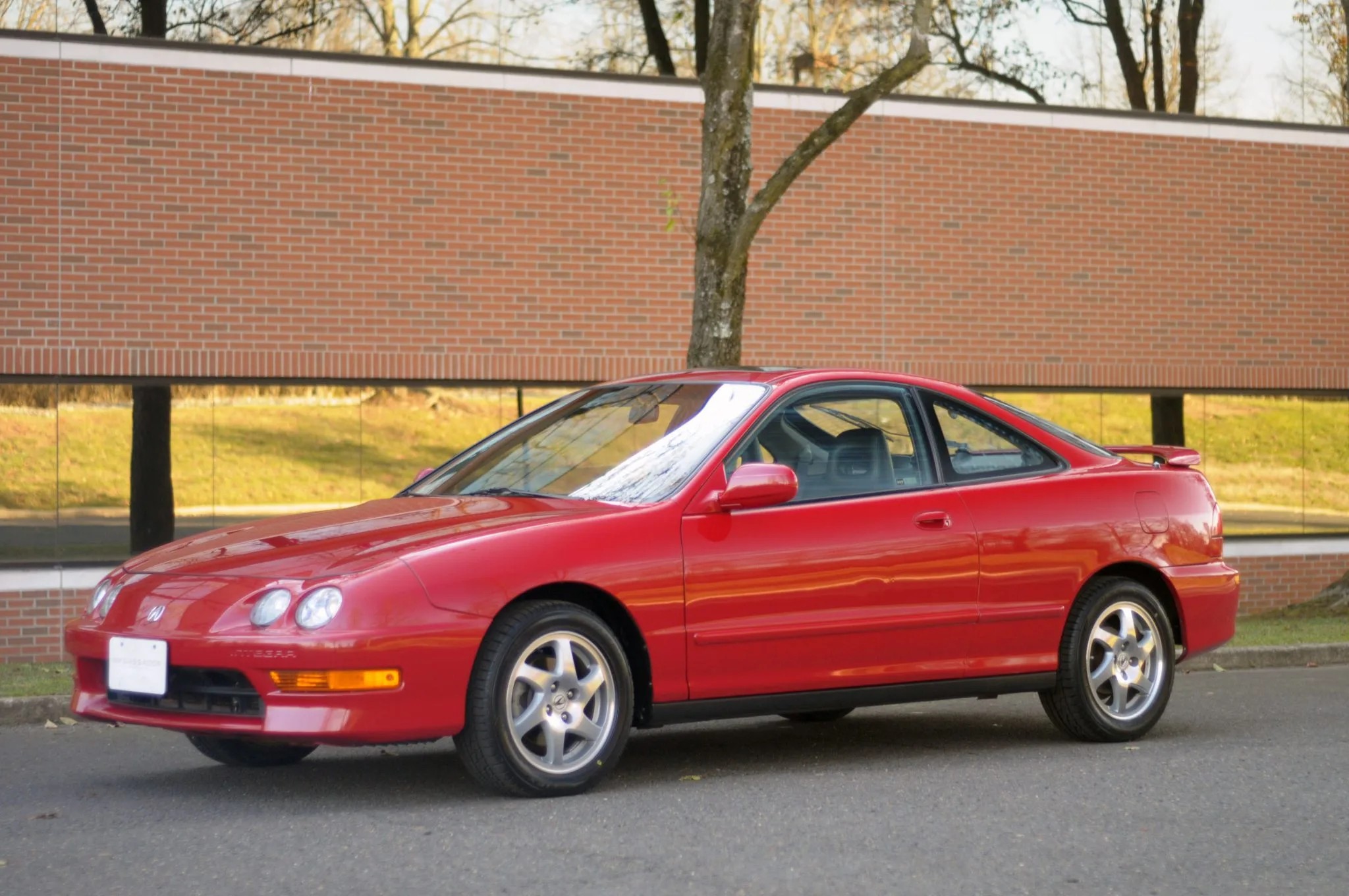 Start Your Year Right With This Mint 2000 Acura Integra GS-R - autoevolution