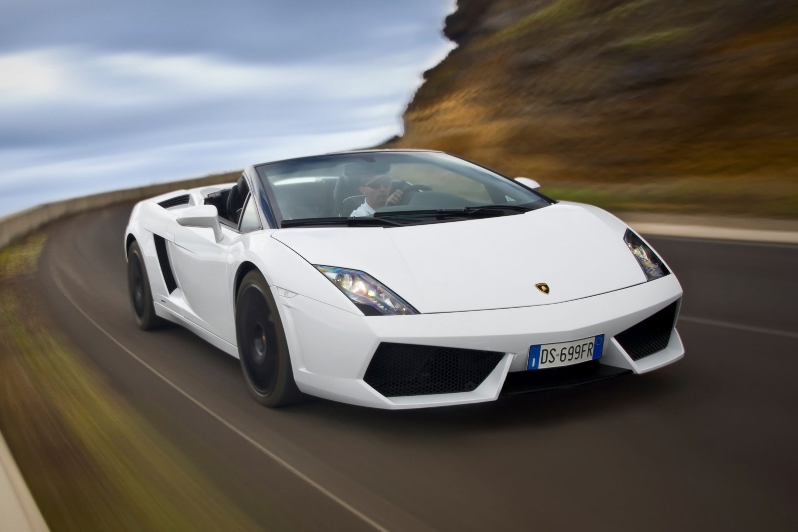 2013 Lamborghini Gallardo Review & Ratings | Edmunds