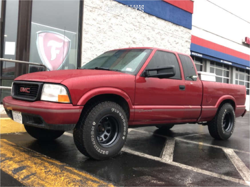 1998 GMC Sonoma with 15x10 -44 Black Rock 942b and 31/10.5R15 Firestone  Destination Xt and Stock | Custom Offsets