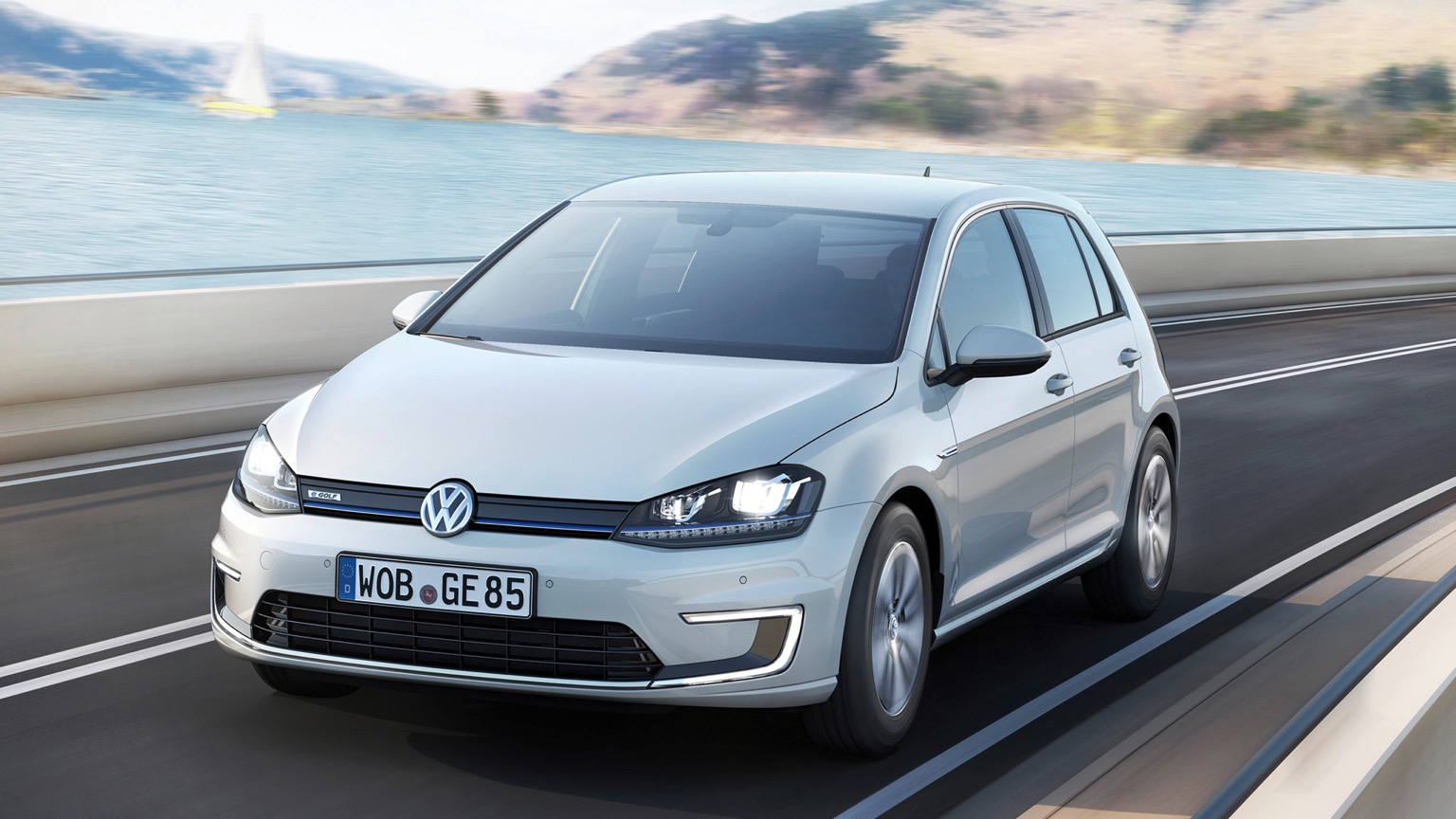 Volkswagen e-Golf (2014-2016) price and specifications - EV Database
