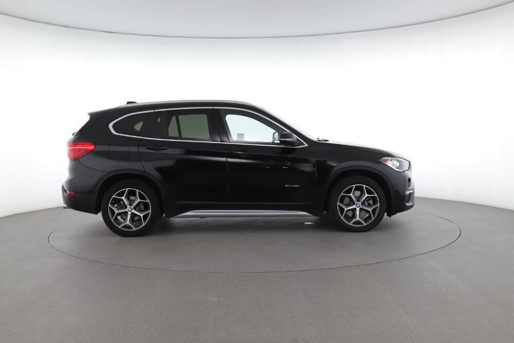 BMW X1 Models, Review, Price and Specs | Shift