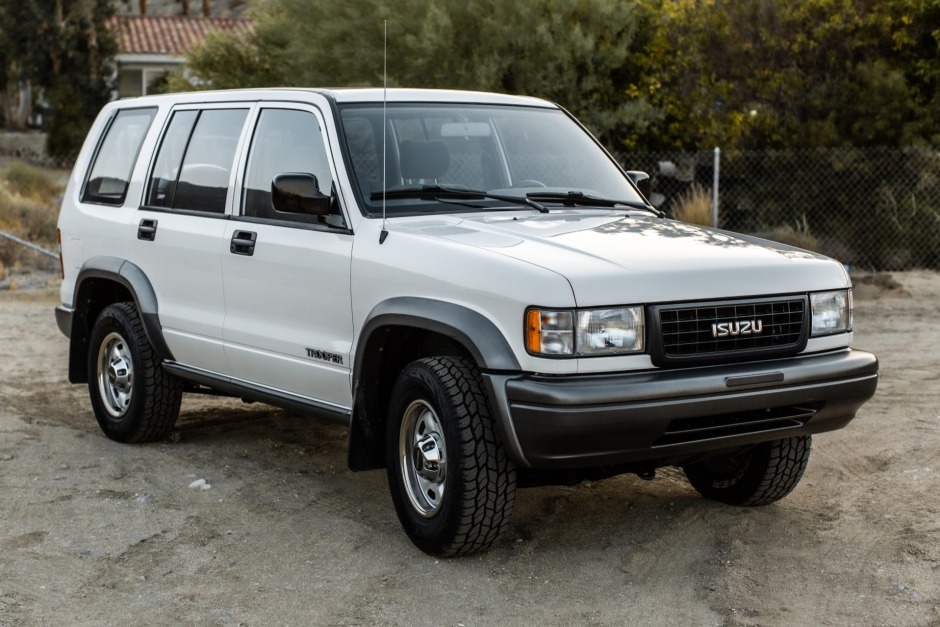 No Reserve: 1996 Isuzu Trooper 5-Speed for sale on BaT Auctions - sold for  $19,500 on May 26, 2021 (Lot #48,593) | Bring a Trailer