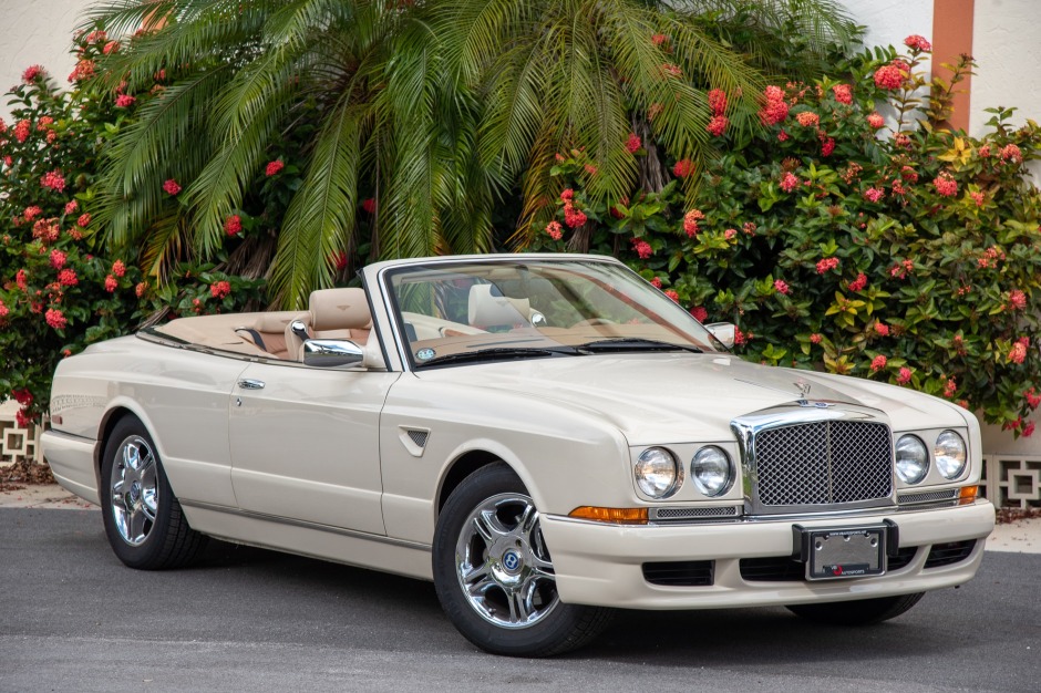 15k-Mile 2001 Bentley Azure Mulliner for sale on BaT Auctions - closed on  October 8, 2021 (Lot #56,906) | Bring a Trailer