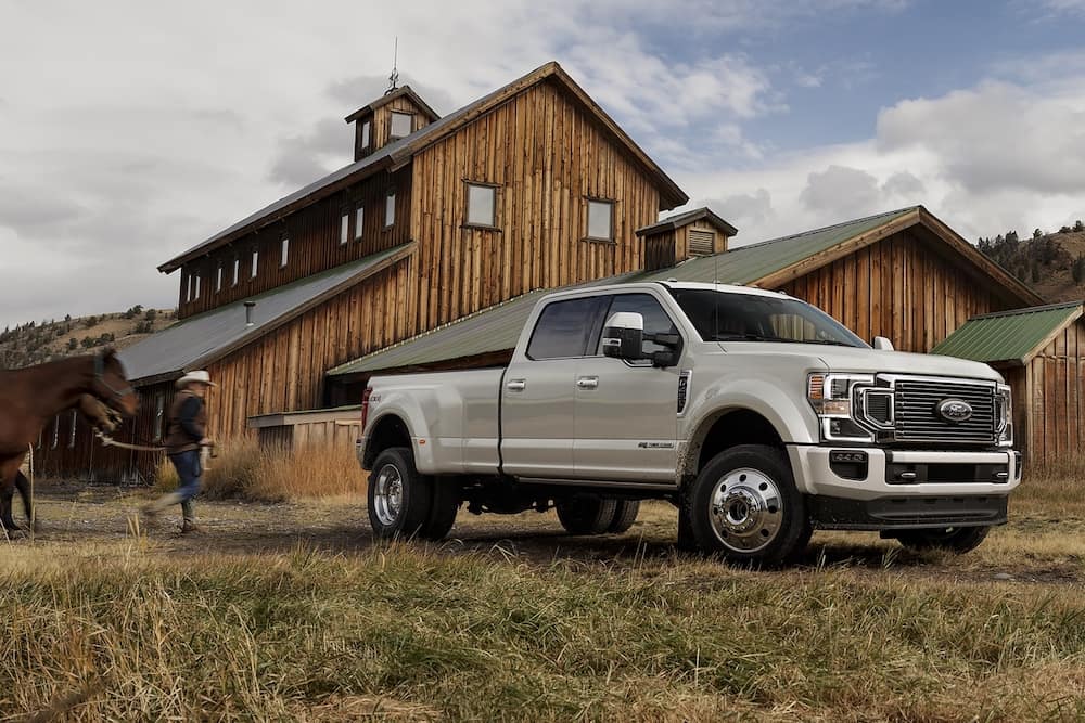 2020 Ford F-450 Specs | F-450 Super Duty Truck | Towing and Payload