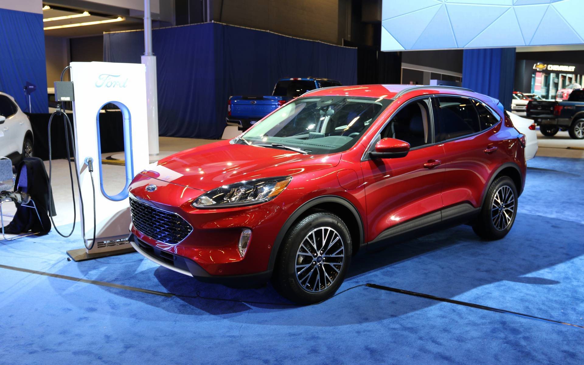 Ford Escape Plug-In Hybrid Coming to Morris? - Valu Ford & Chrysler