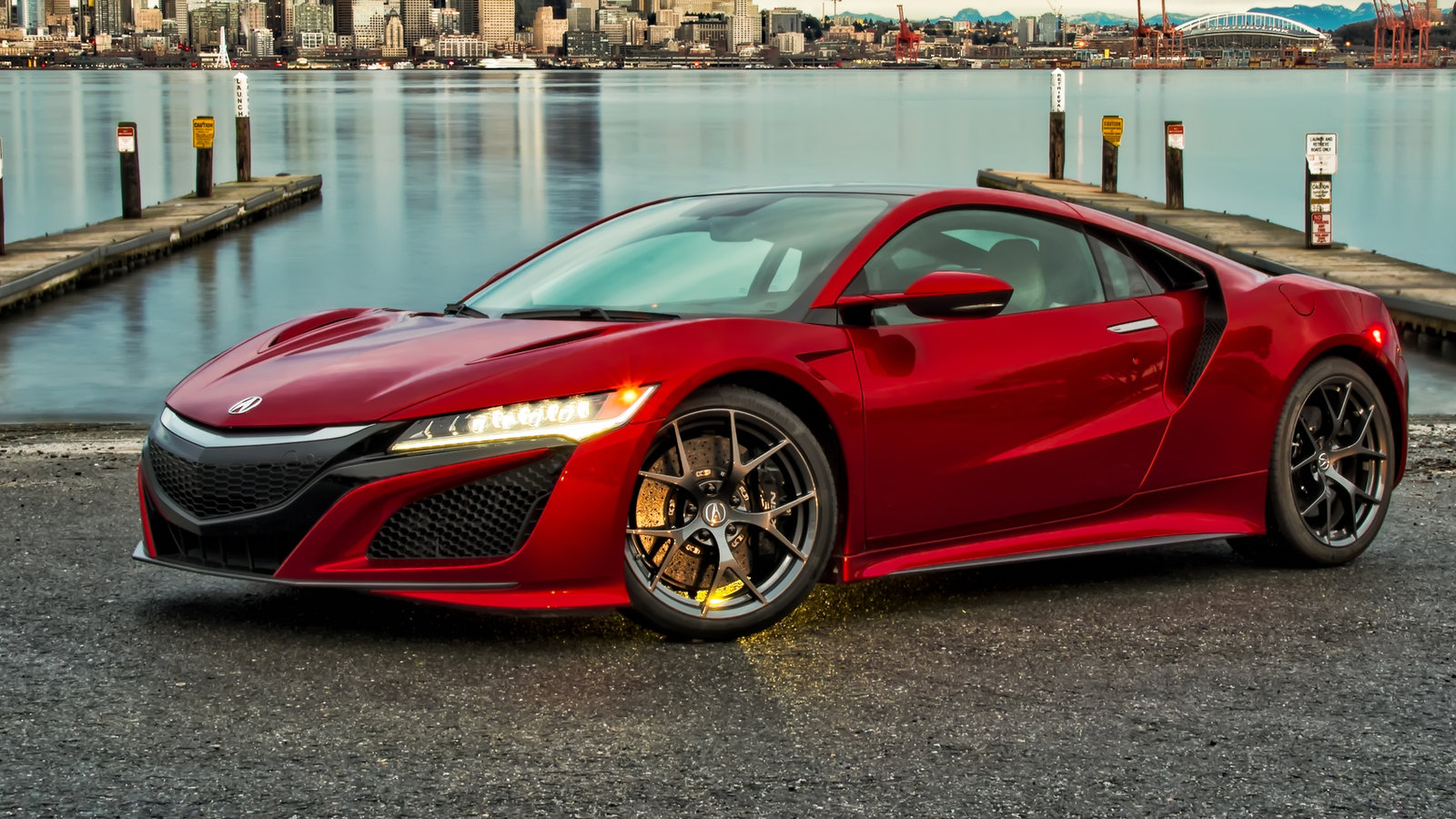 Video Review: Acura NSX, a Supercar in Almost All Ways - The New York Times