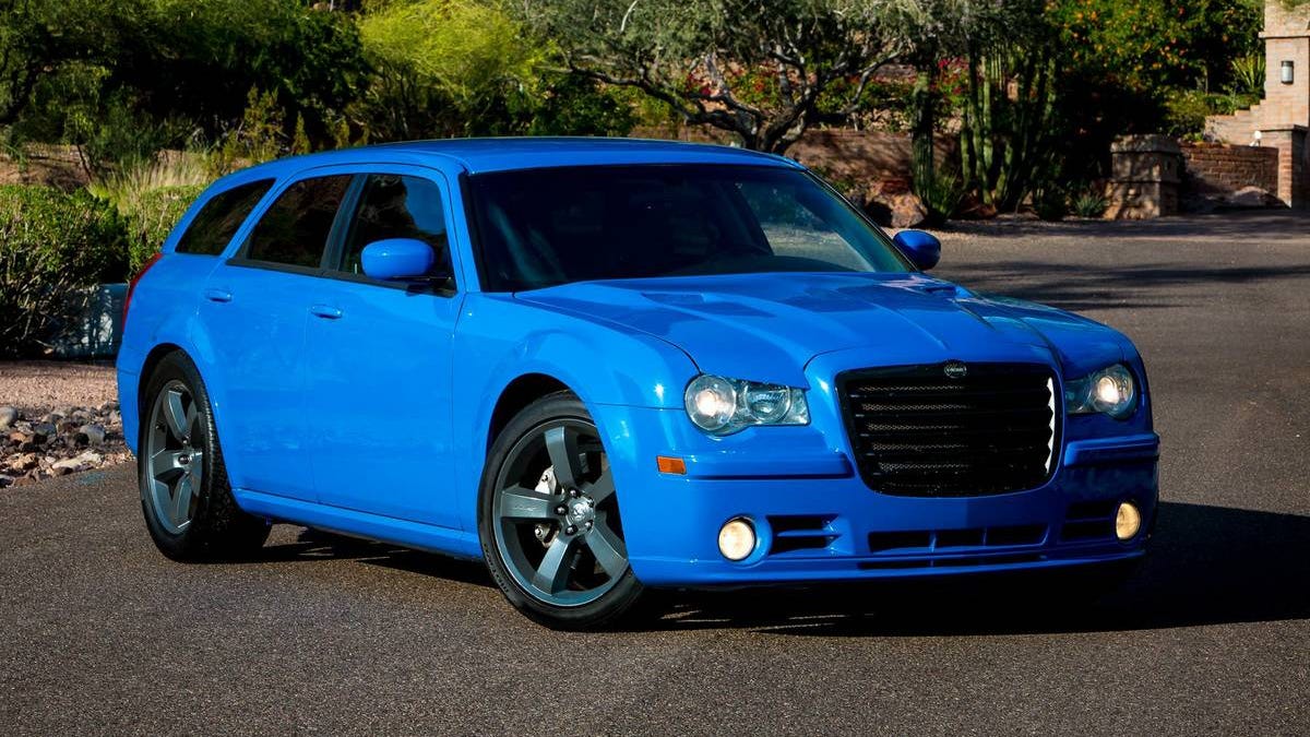 For $15,000, Will This Custom 2005 Dodge Magnum SRT8 Be The Never-Was That  Is?