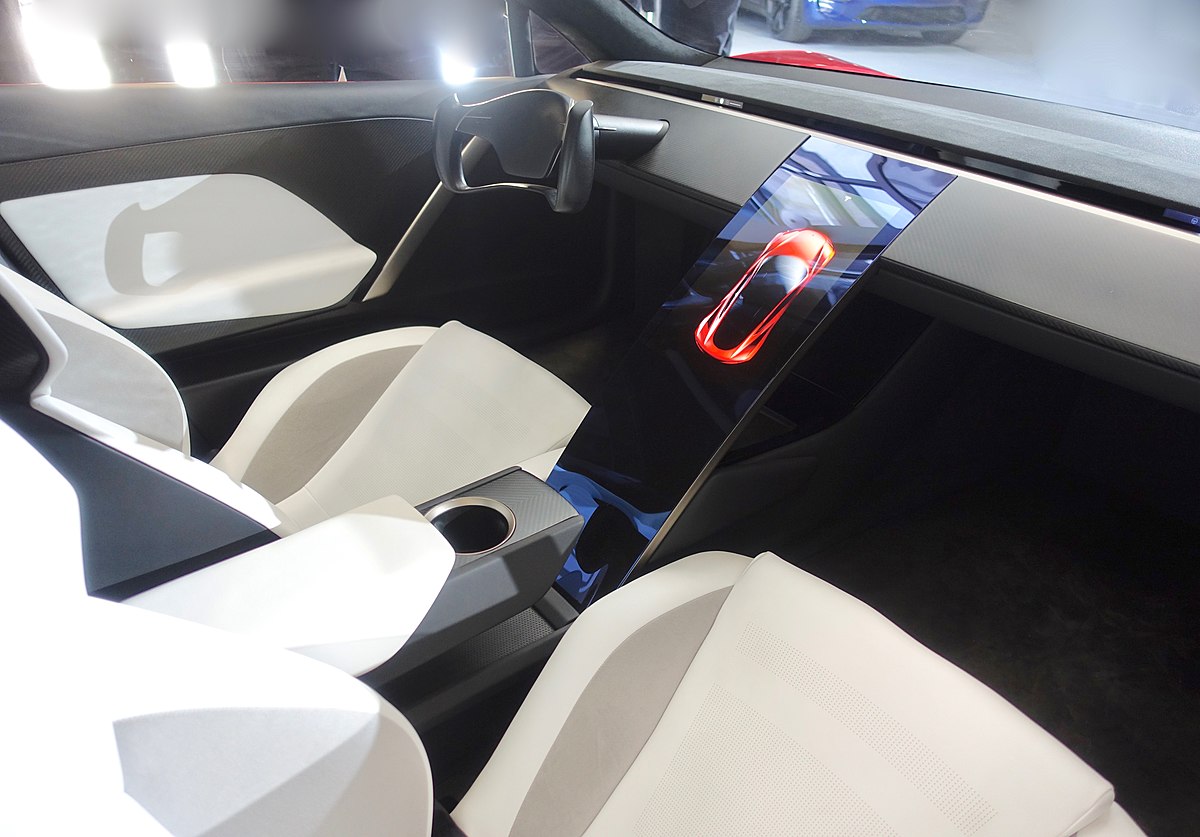 File:Inside the new Tesla Roadster.jpg - Wikimedia Commons