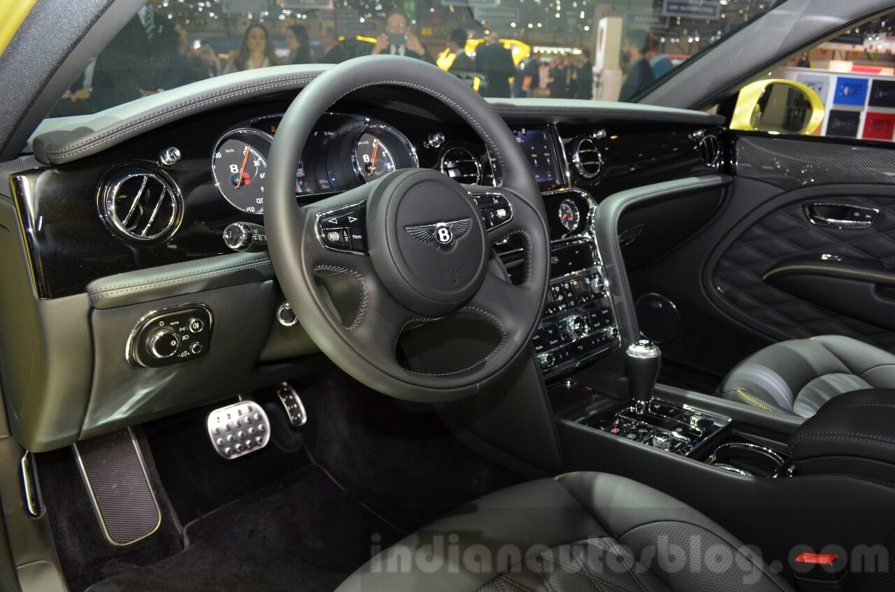 2016 Bentley Mulsanne (facelift) - Geneva Show Live