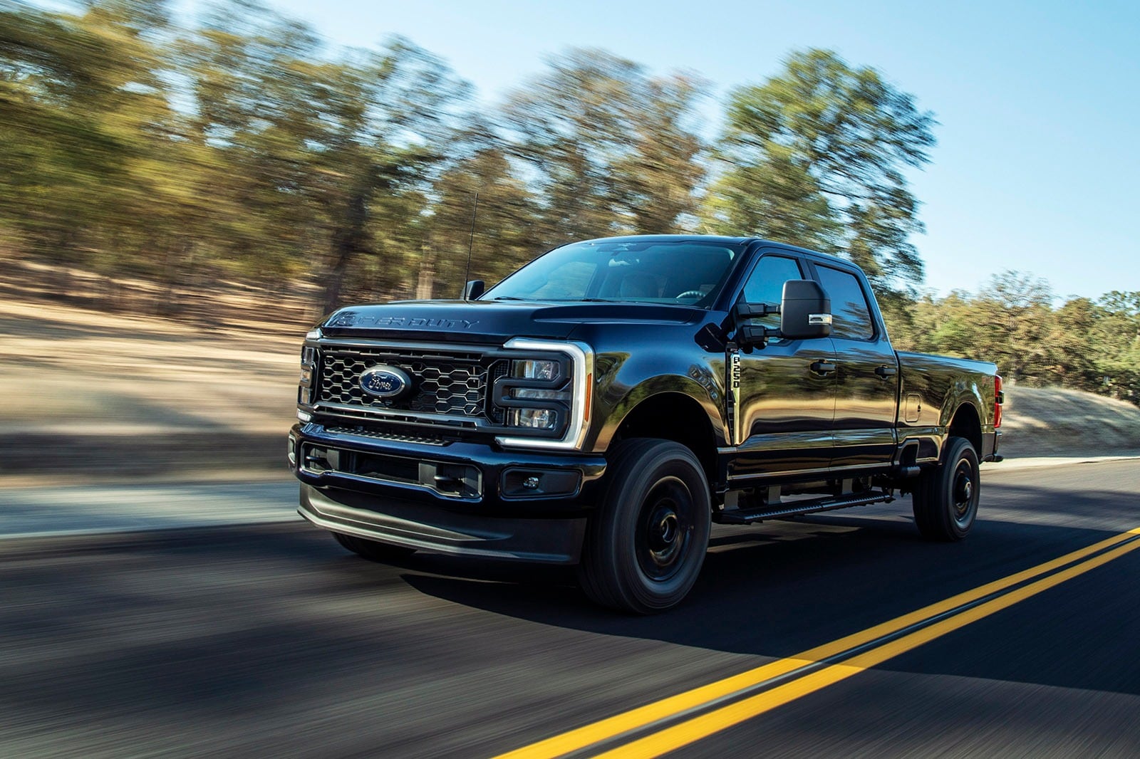 The New 2023 Ford F-250 Super Duty Looks Ready to Work | Edmunds