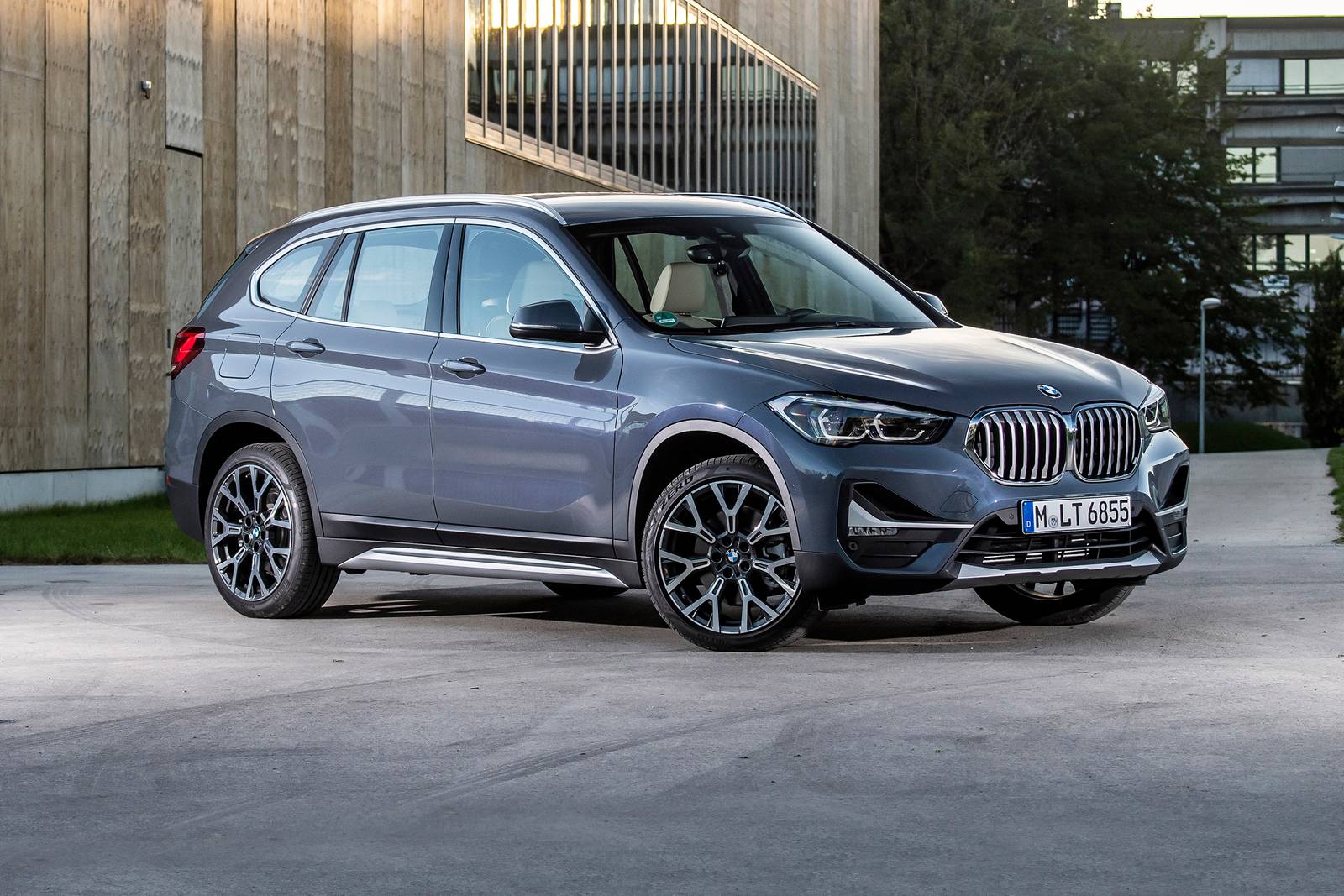 2020 BMW X1 Review & Ratings | Edmunds