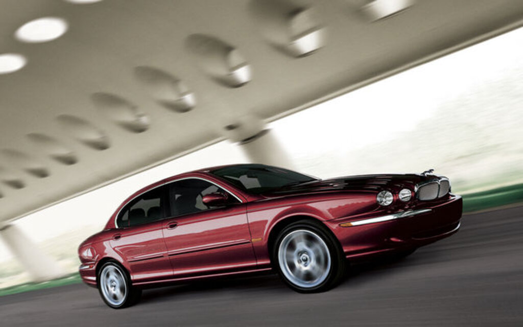 2009 Jaguar X-Type - News, reviews, picture galleries and videos - The Car  Guide