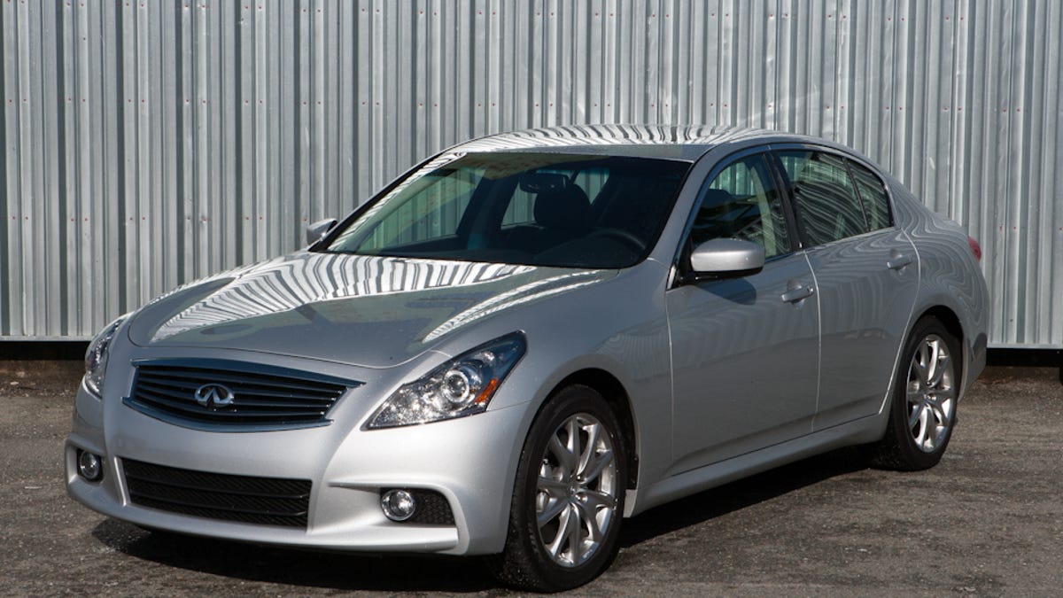 2013 Infiniti G37 shows its age (pictures) - CNET