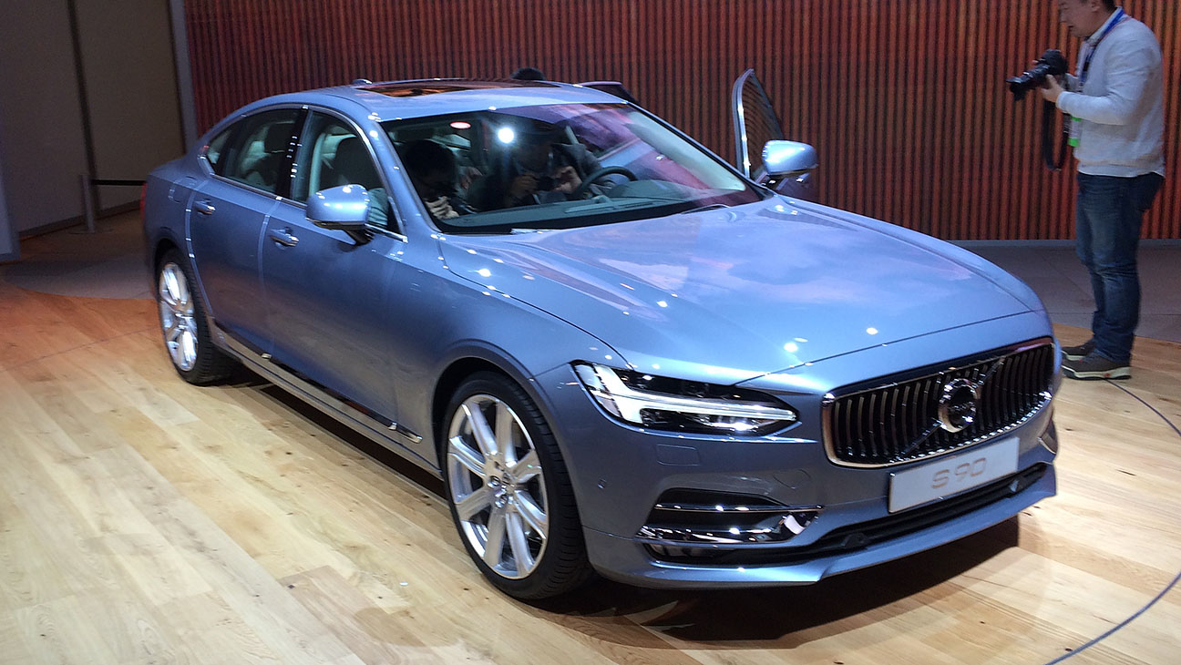 Volvo S90 Debuts at Detroit Auto Show – The Hollywood Reporter