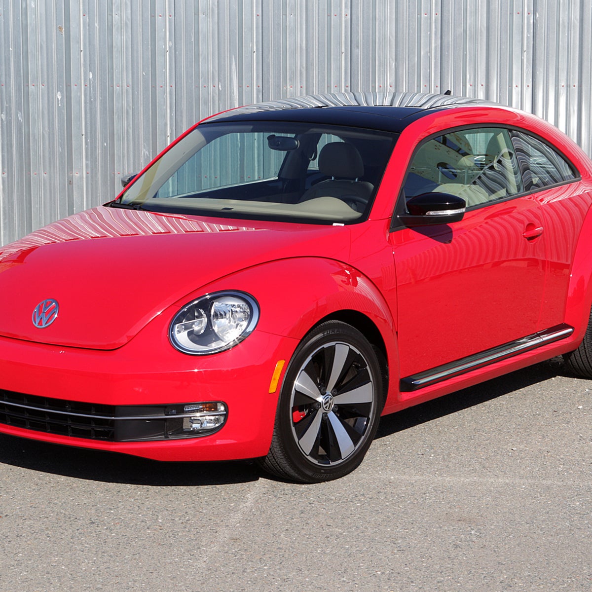 2012 Volkswagen Beetle 2.0T Turbo review: 2012 Volkswagen Beetle 2.0T Turbo  - CNET