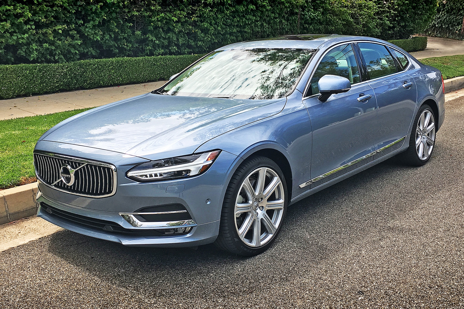 One Week With: 2017 Volvo S90 T6 AWD Inscription