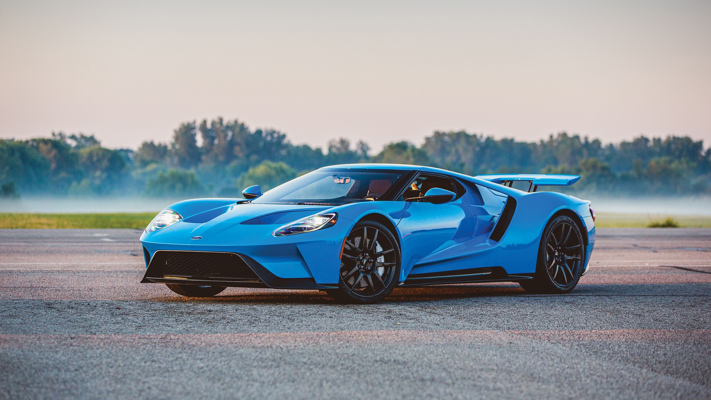 Ford GTs sold for $450,000 three years ago. Now, they're worth more than $1  million | CNN Business