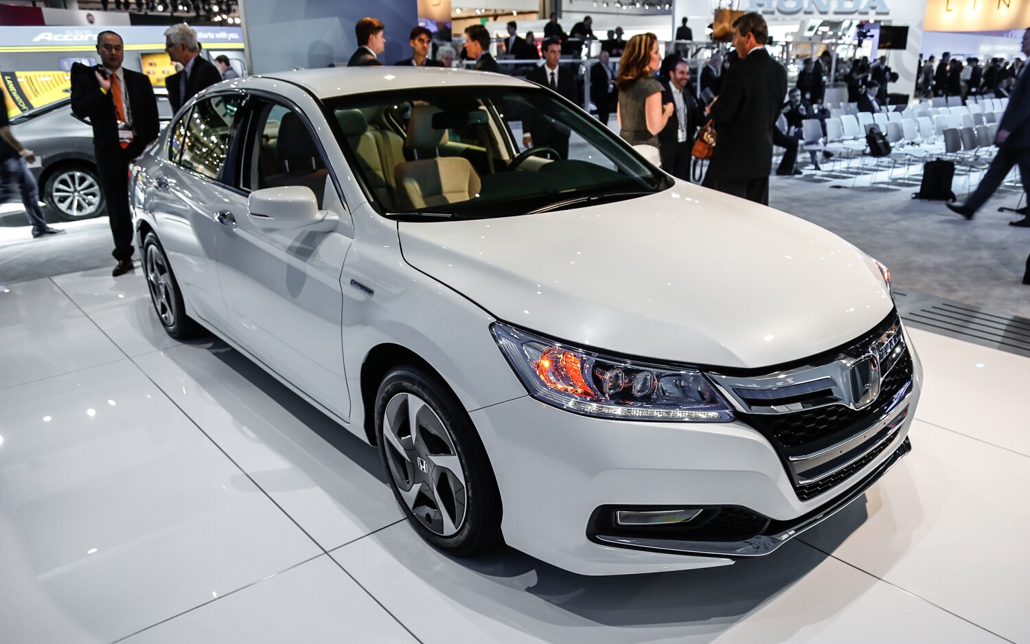 2014 Honda Accord Plug-In Hybrid Now on Sale in California, New York