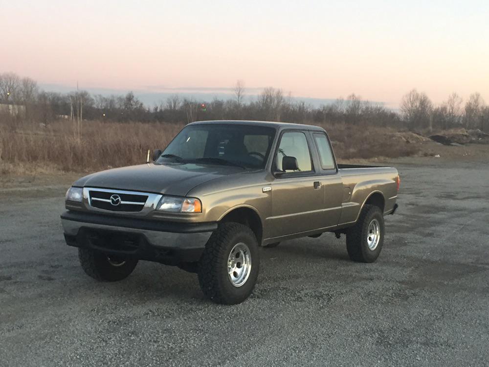 2003 Mazda b4000 4x4 v6 5 speed 140,000 miles 5,000 dollars worth of parts  thinking about selling what's it worth : r/fordranger